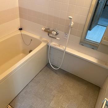 稲荷町T様邸 浴室リフォーム 施工写真 1